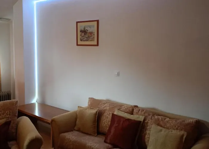 Mountain Paradise 1 - 1 Bedroom South Facing Balcony - 300mbps Wi-fi * Bansko